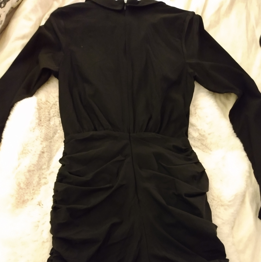 Dress - Picture 3 of 4